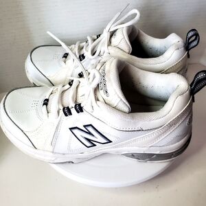 New Balance Women's 608v3 White Sneakers Size 9